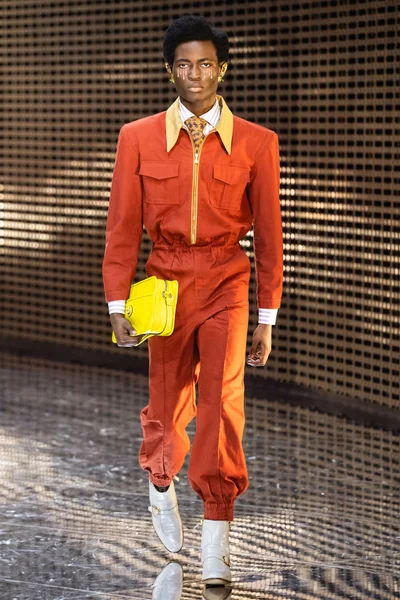 Look 65